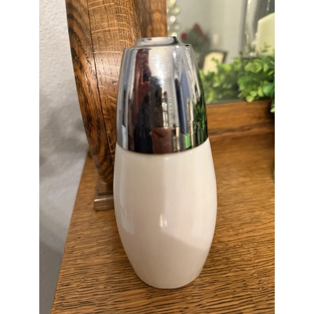 Vintage Westmoreland‎ Milk Glass Vegetable Dispenser Soap Lotion Pump 7